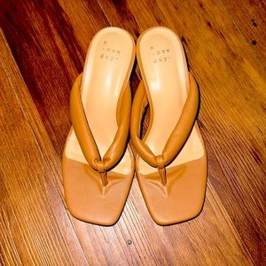 Target’s A New Day Heeled Sandal - Size 5 in Tan